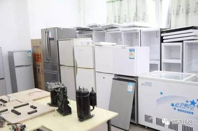 廣州市藍天技工學校制冷設備運用與維修中技班 打造安裝、維護與銷售一體化的專業人才